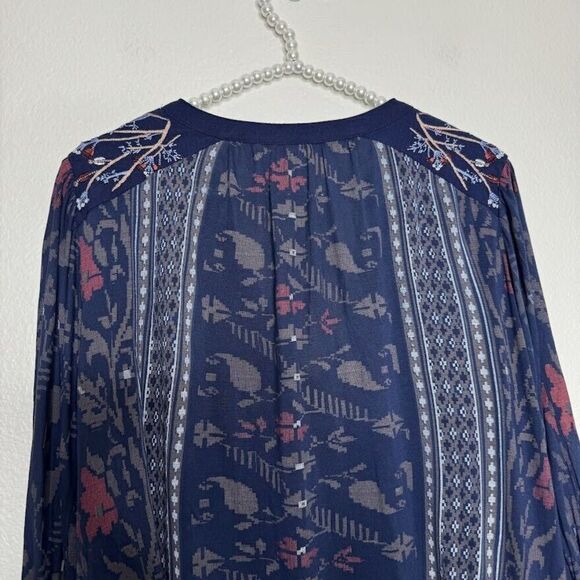 Lucky Brand Top Large Blue Square Stitch Print Embroidered V-Neck Boho Peasant - Picture 7 of 10